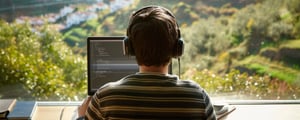 Agenti AI: cosa sono, come funzionano e perché trasformeranno il lavoro (e la tua azienda)